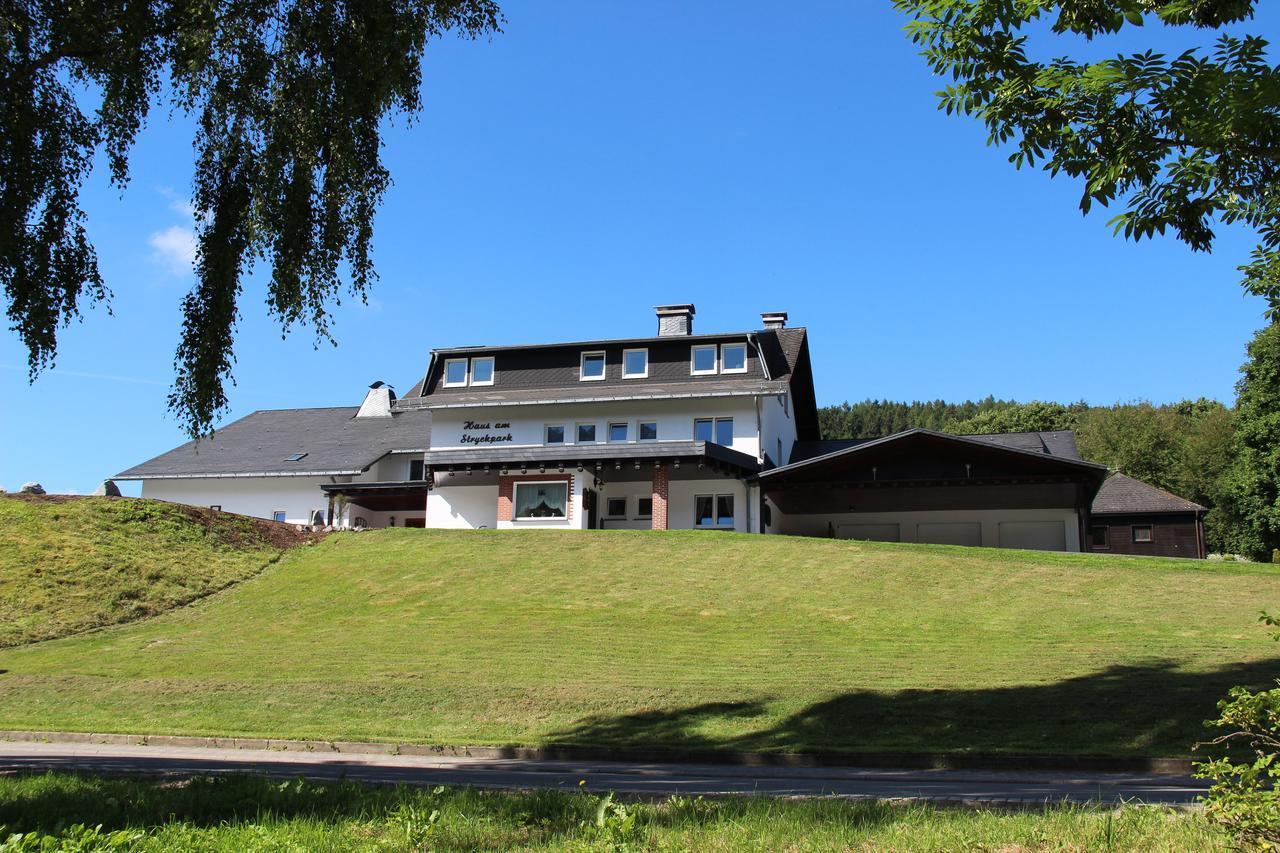 Haus Am Stryckpark Apartman Willingen  Kültér fotó